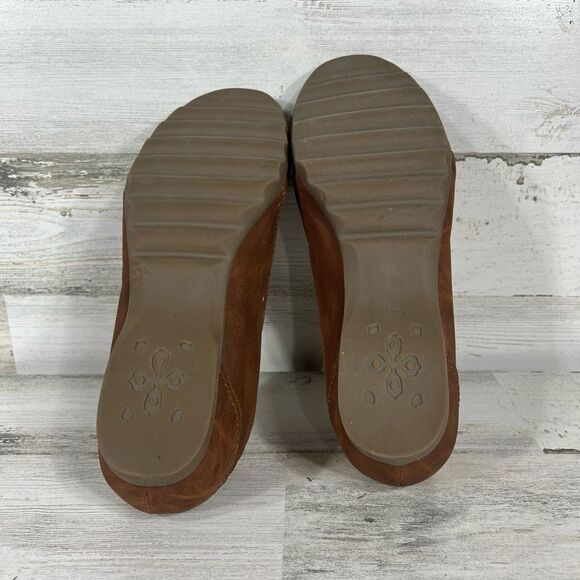 White Mountain Cliffs Samoa‎ Women's Tan Leather Slip On Flats Shoes Size 8.5 M - Picture 8 of 9
